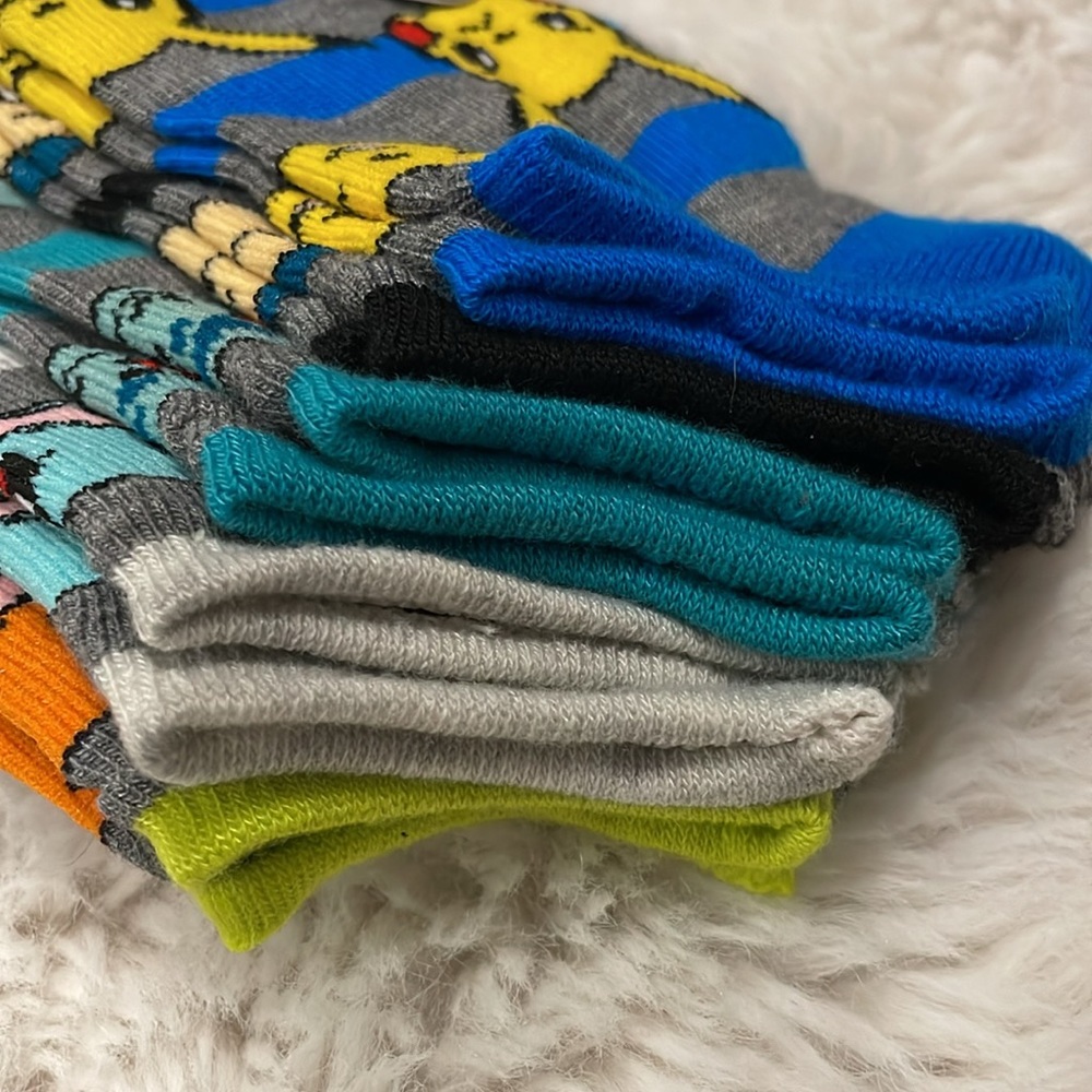 Pokémon socks - Picture 3 of 6